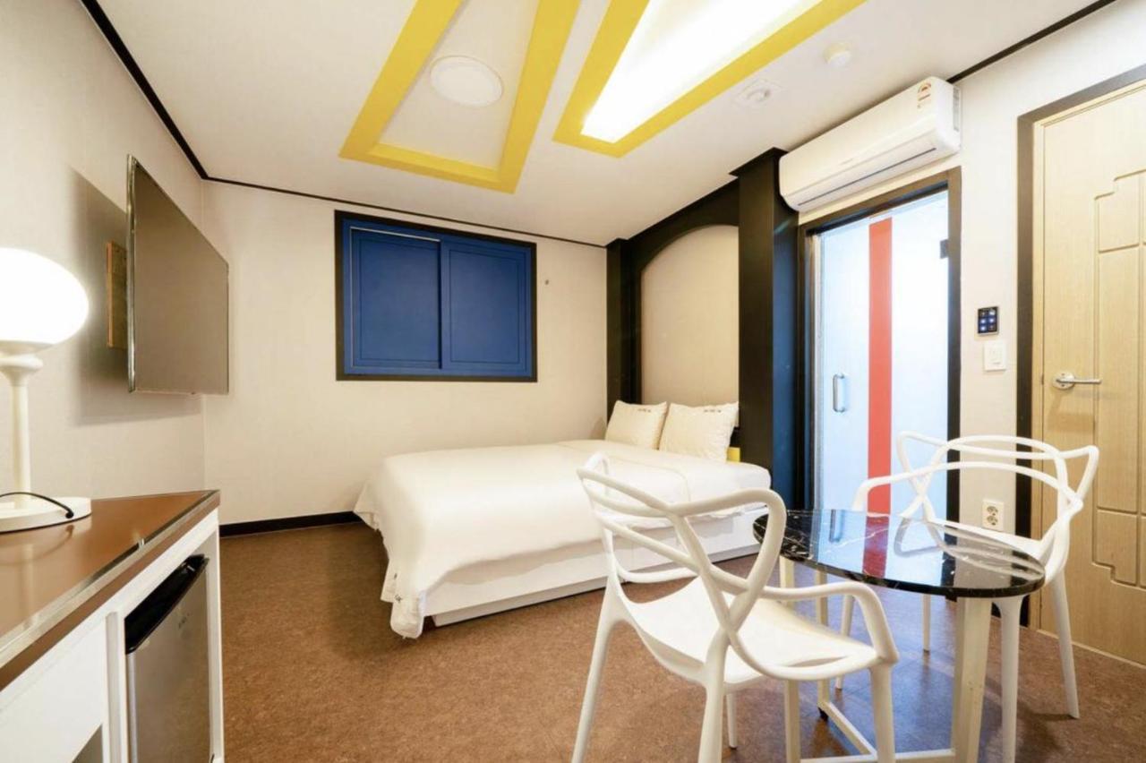 בוסאן Hotel Uk מראה חיצוני תמונה